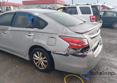 2014 Nissan Altima 2.5 S из США, поврежденный, VIN 1N4AL3AP3EC128513